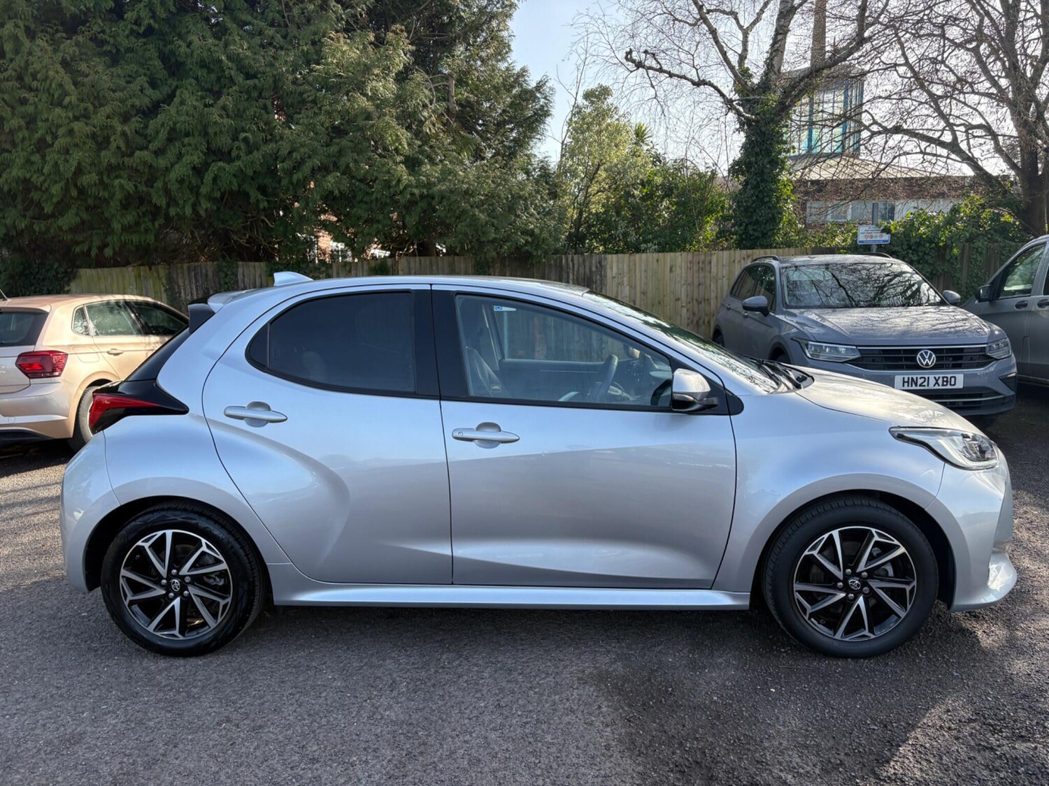 Used Toyota Yaris 2022 for sale - 77585805: Photo 8