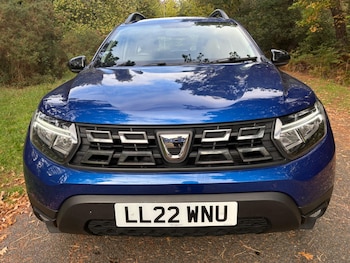 Used Dacia Duster 2022 for sale - 76270509: Photo