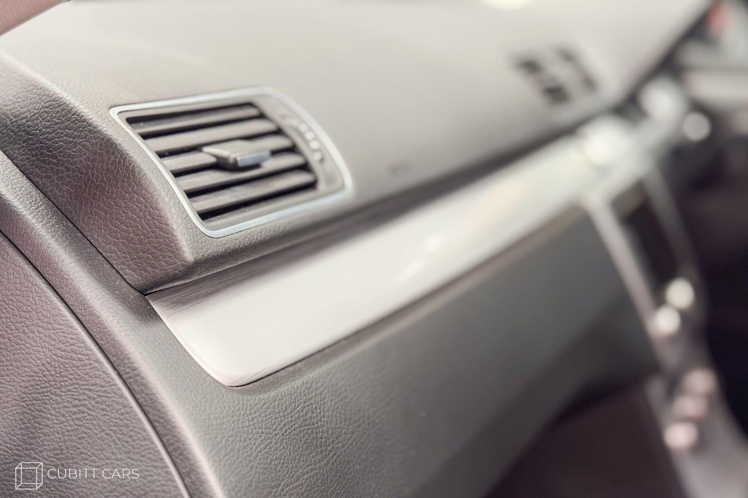 Used Volkswagen CC 2013 for sale - 76667530: Photo 30