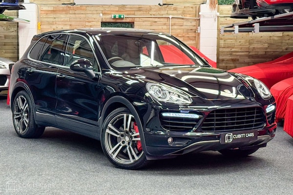 Used Porsche Cayenne 2011 for sale - 76201088: Photo 1