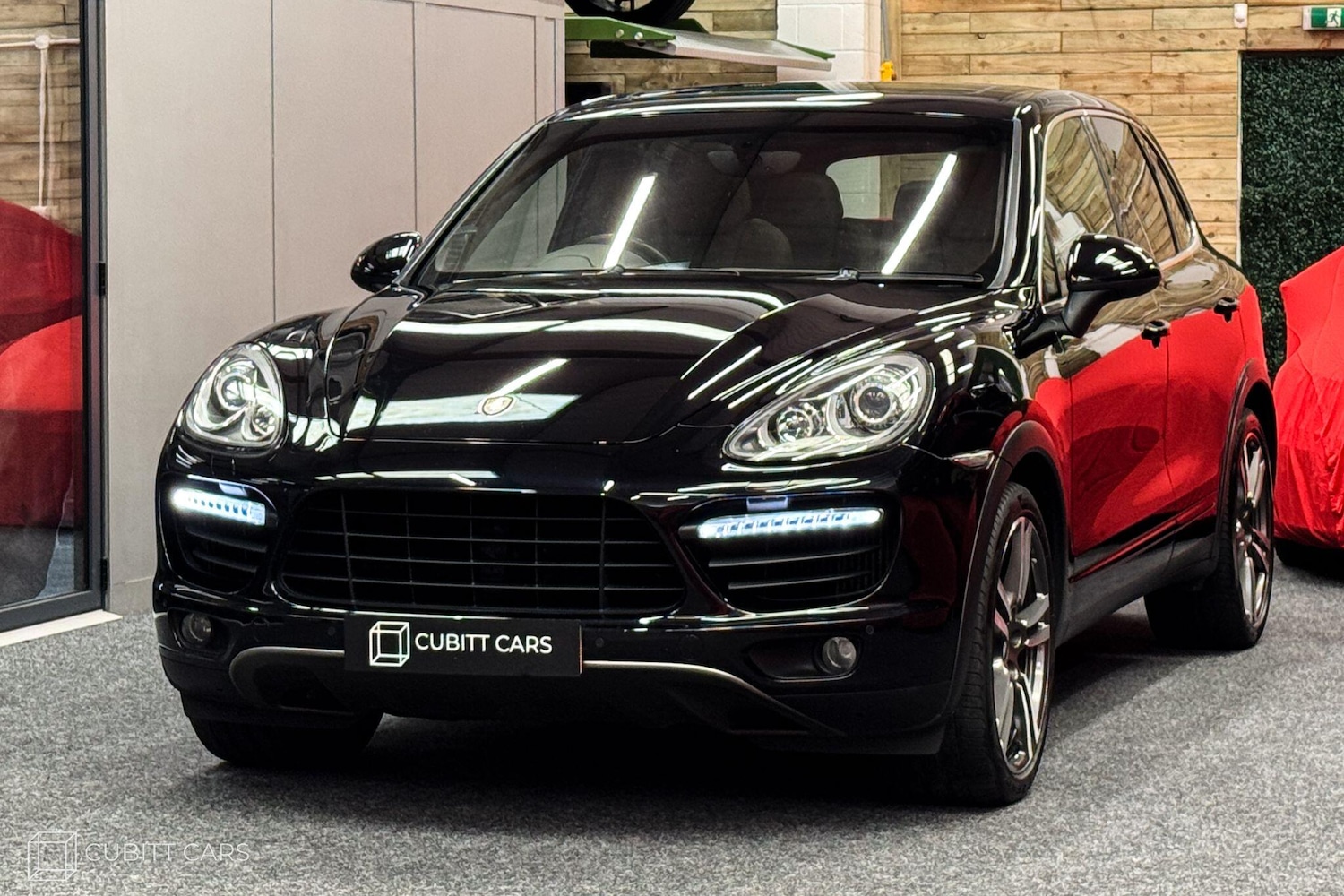 Used Porsche Cayenne 2011 for sale - 76201088: Photo 26