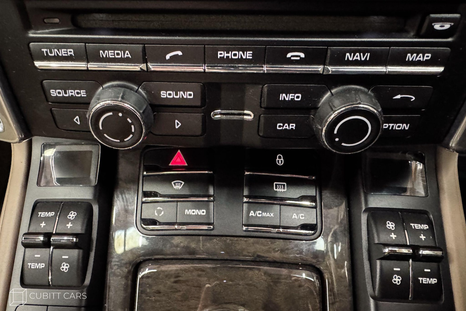 Used Porsche Cayenne 2011 for sale - 76201088: Photo 28