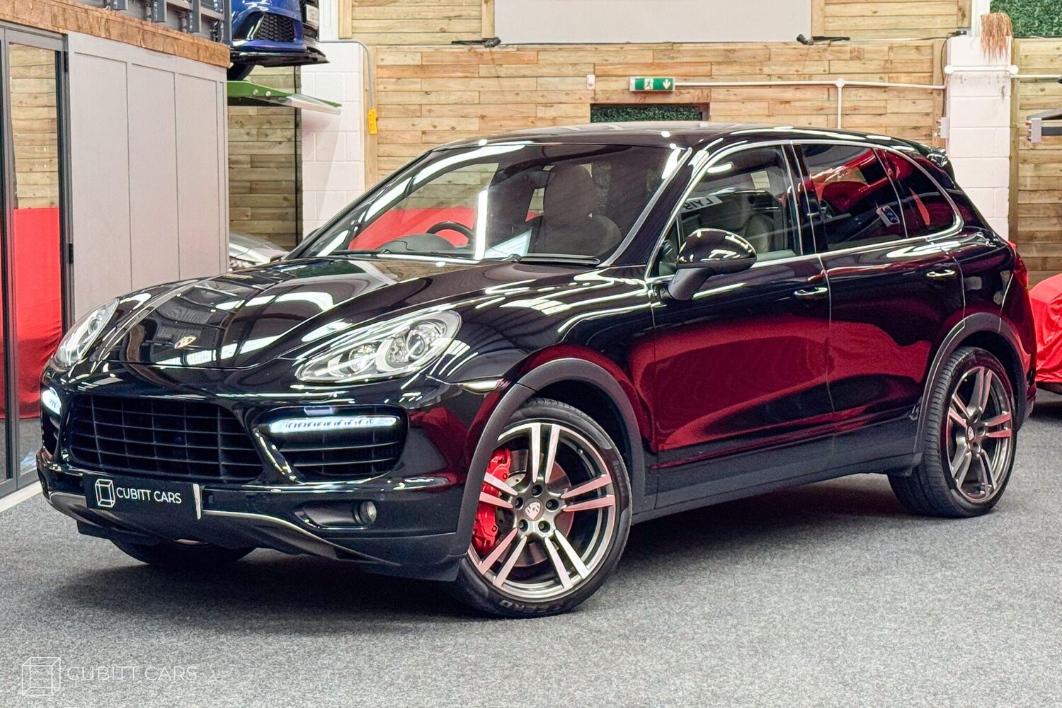 Used Porsche Cayenne 2011 for sale - 76201088: Photo 41