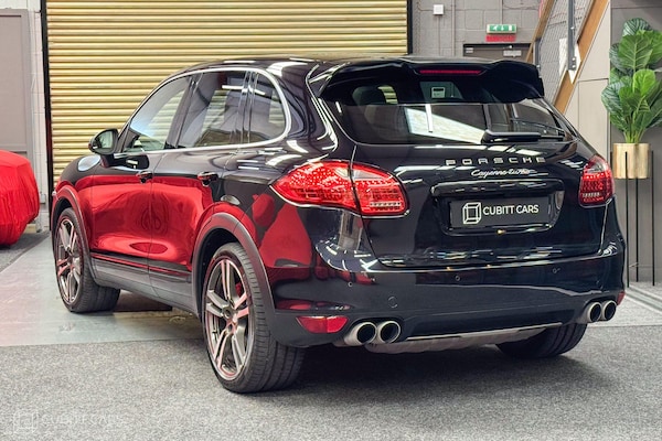 Used Porsche Cayenne 2011 for sale - 76201088: Photo 47