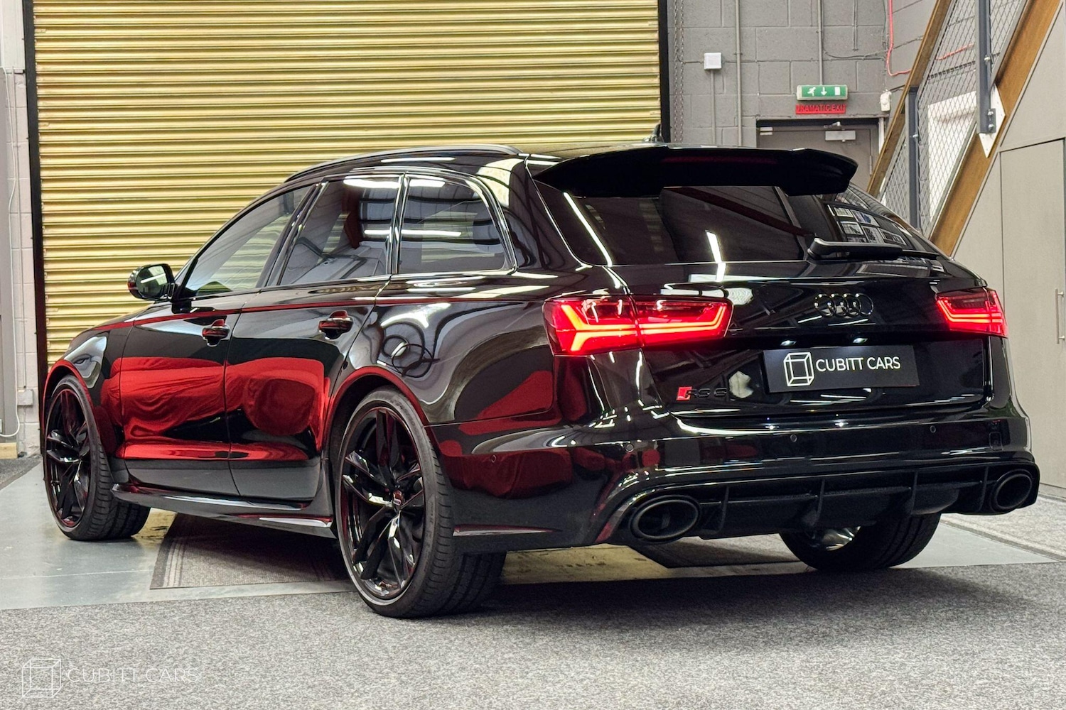 Used Audi RS6 Avant 2017 for sale - 76215573: Photo 48