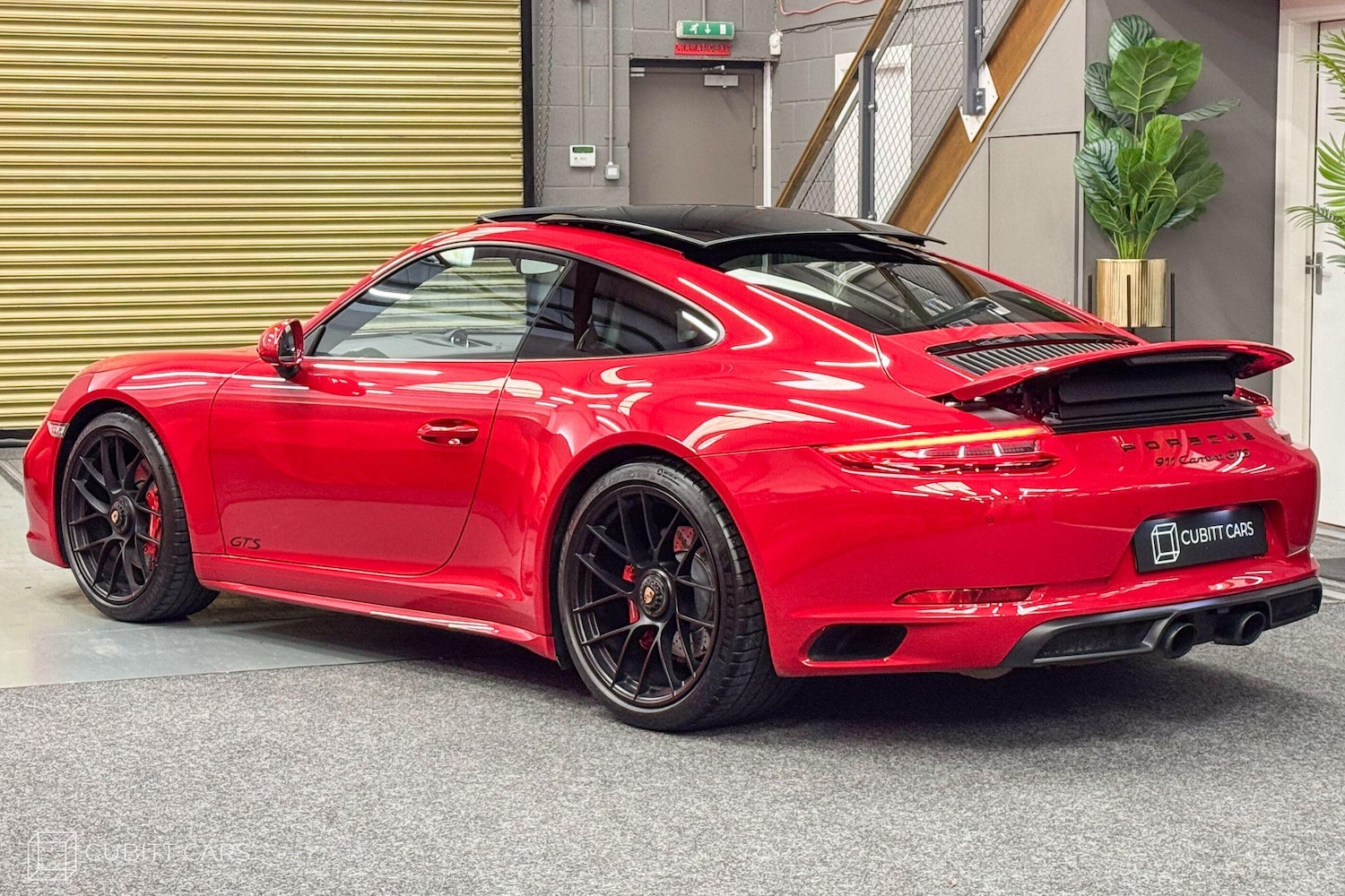 Used Porsche 911 2017 for sale - 76188997: Photo 43