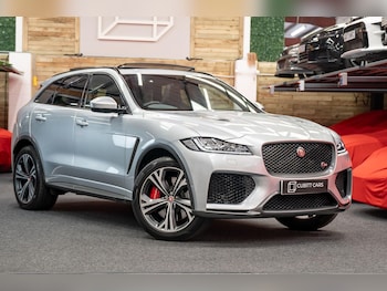 Used Jaguar F-Pace 2019 for sale - 76189383: Photo