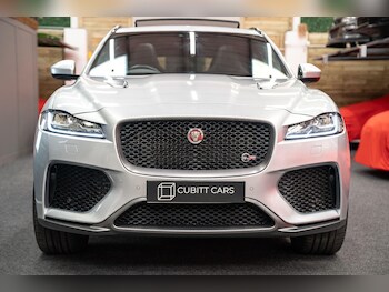 Used Jaguar F-Pace 2019 for sale - 76189383: Photo
