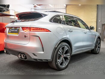 Used Jaguar F-Pace 2019 for sale - 76189383: Photo