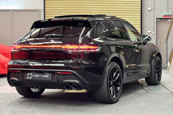 Used Porsche Macan 2022 for sale - 76314489: Photo 50