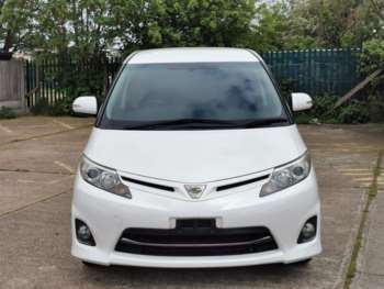 Used Toyota Estima 2011 for sale - 67165675: Photo