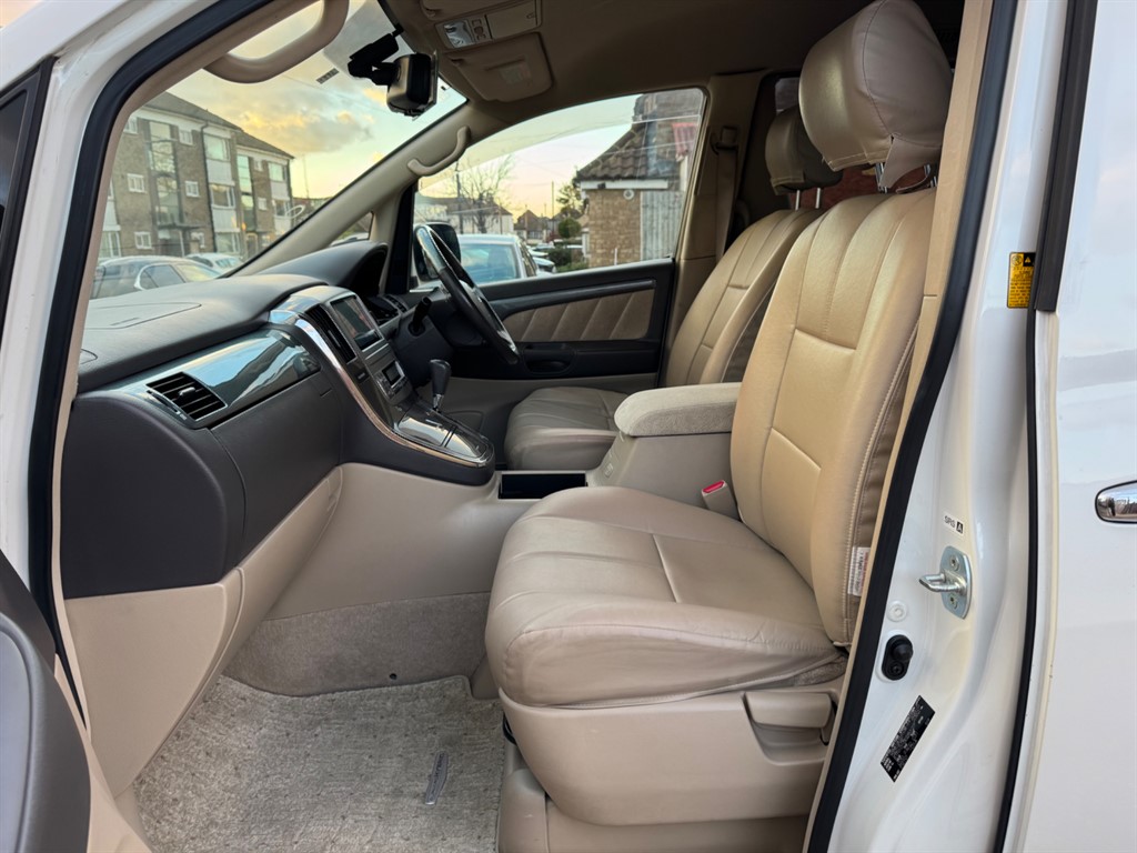 Used Toyota Alphard 2023 for sale - 77160861: Photo 14