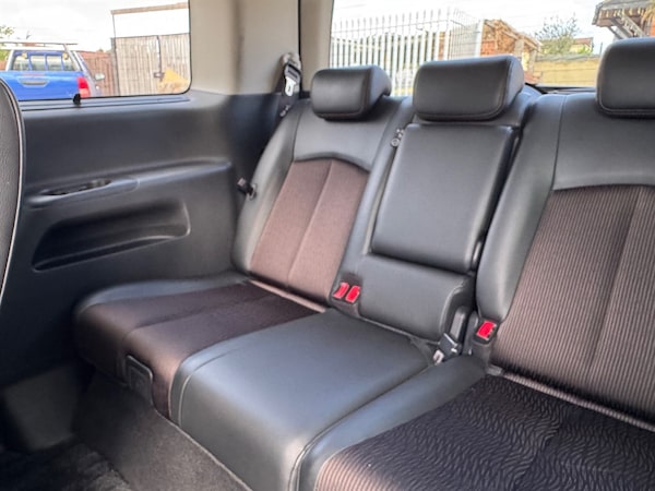 Used Nissan Elgrand 2017 for sale - 75797059: Photo 27