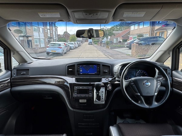 Used Nissan Elgrand 2017 for sale - 75797059: Photo 50