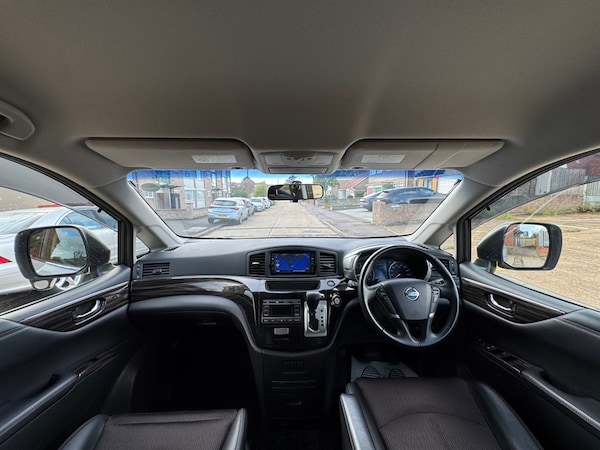 Used Nissan Elgrand 2017 for sale - 75797059: Photo 51