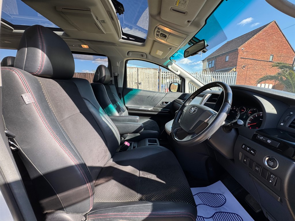 Used Toyota Vellfire 2014 for sale - 78123318: Photo 14