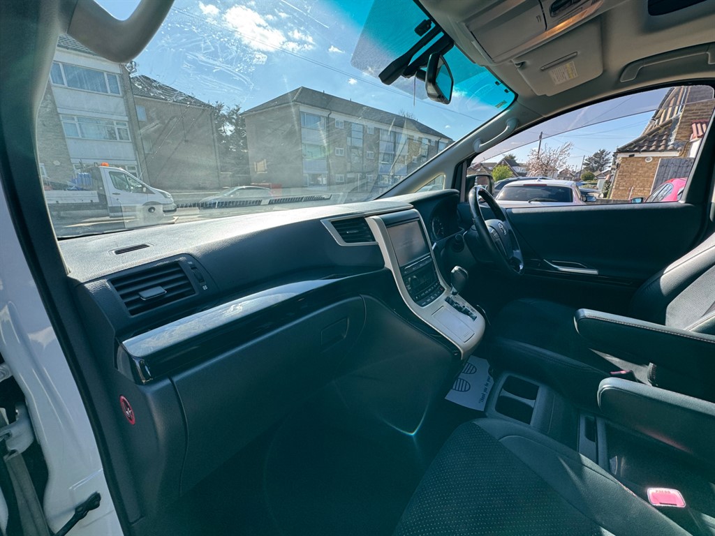 Used Toyota Vellfire 2014 for sale - 78123318: Photo 18