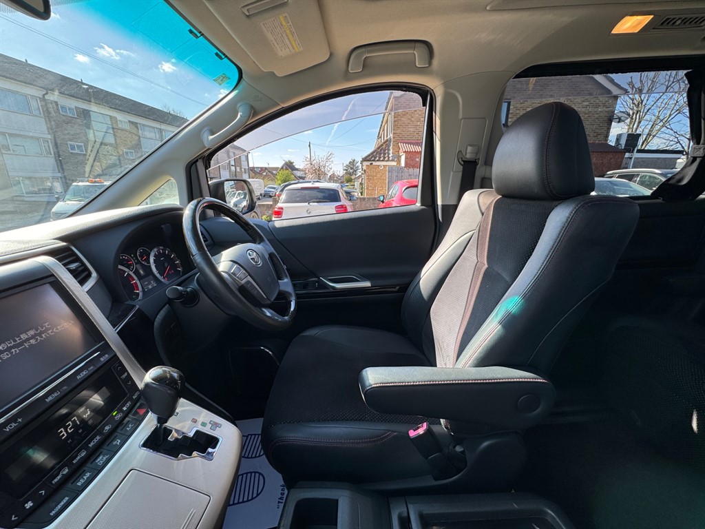 Used Toyota Vellfire 2014 for sale - 78123318: Photo 19