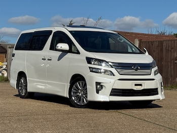 Used Toyota Vellfire 2014 for sale - 78123318: Photo