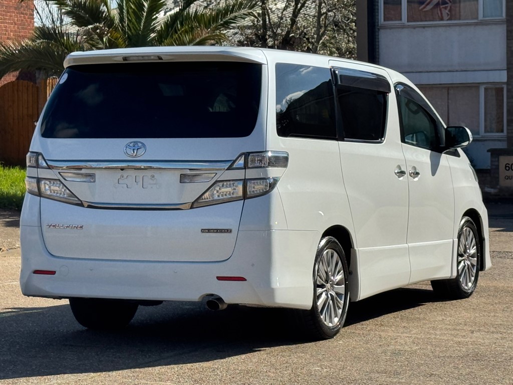 Used Toyota Vellfire 2014 for sale - 78123318: Photo 4