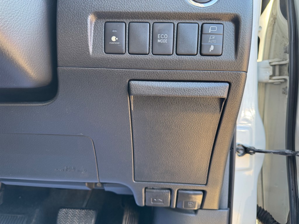 Used Toyota Vellfire 2014 for sale - 78123318: Photo 41