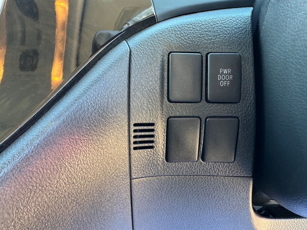 Used Toyota Vellfire 2014 for sale - 78123318: Photo 42