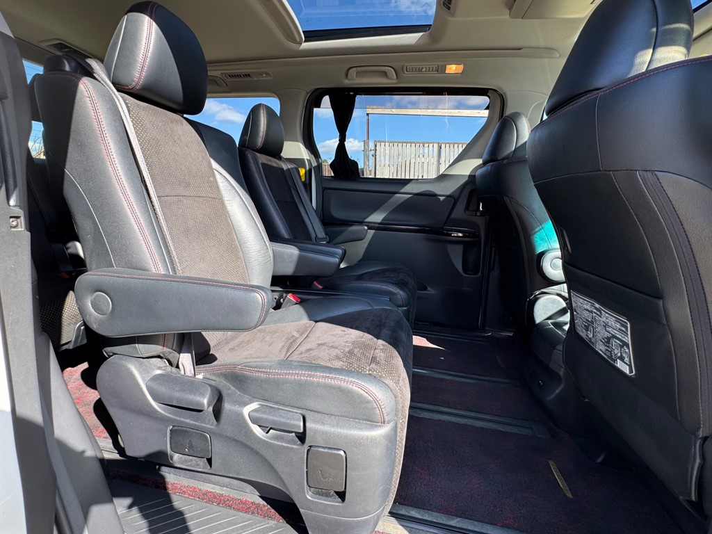 Used Toyota Vellfire 2014 for sale - 78123318: Photo 45