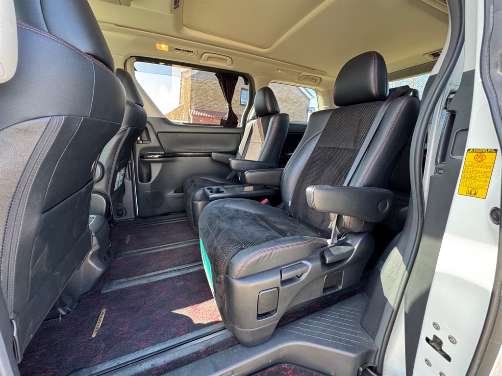 Used Toyota Vellfire 2014 for sale - 78123318: Photo 48