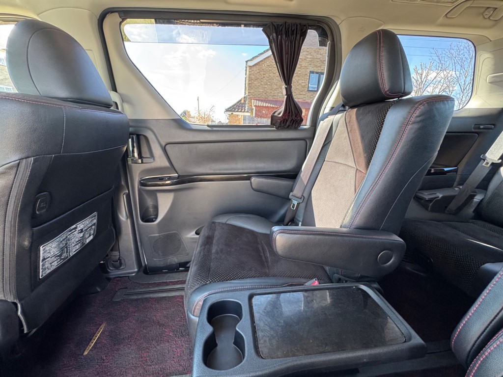 Used Toyota Vellfire 2014 for sale - 78123318: Photo 50