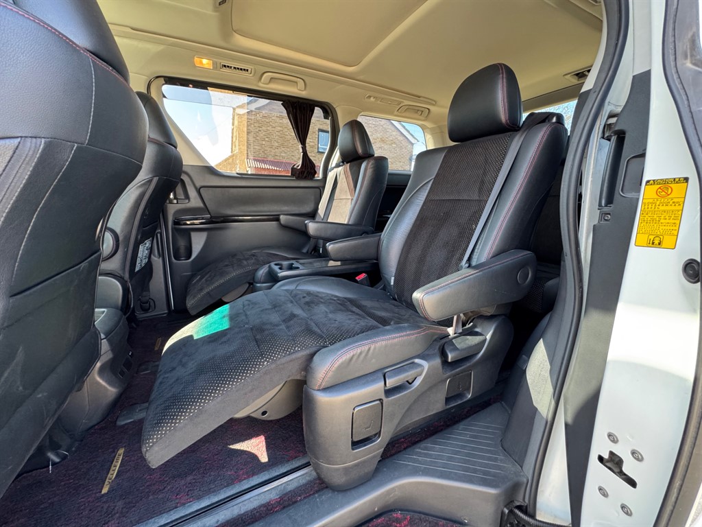 Used Toyota Vellfire 2014 for sale - 78123318: Photo 51