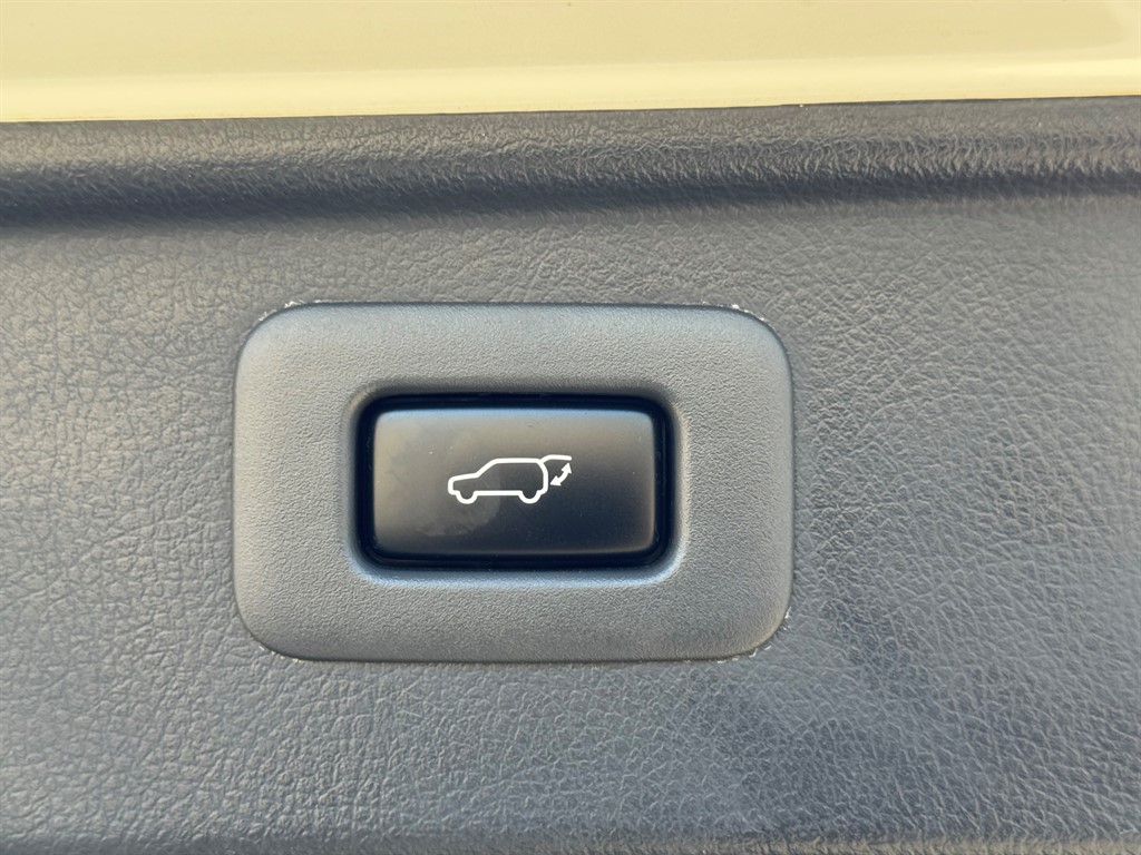 Used Toyota Vellfire 2014 for sale - 78123318: Photo 61