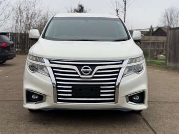 Used Nissan Elgrand 2017 for sale - 74304682: Photo