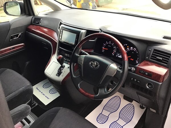 Used Toyota Vellfire 2010 for sale - 70268173: Photo 33