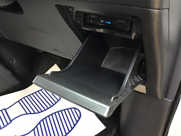 Used Toyota Vellfire 2010 for sale - 70268173: Photo 36