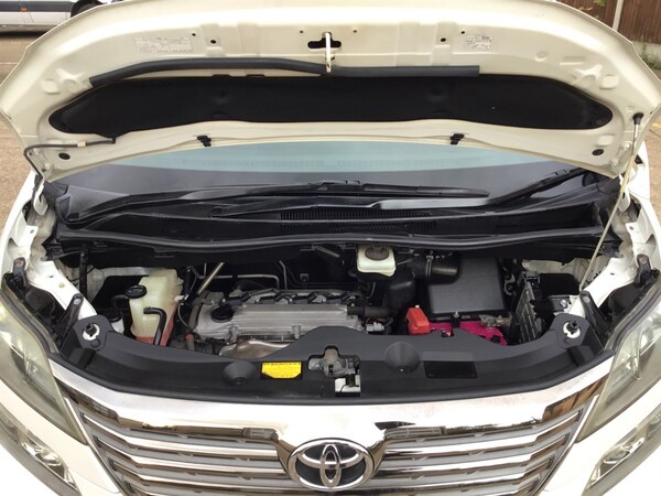 Used Toyota Vellfire 2010 for sale - 70268173: Photo 59