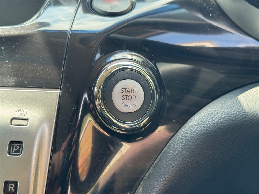 Used Nissan Elgrand 2025 for sale - 76544652: Photo 26