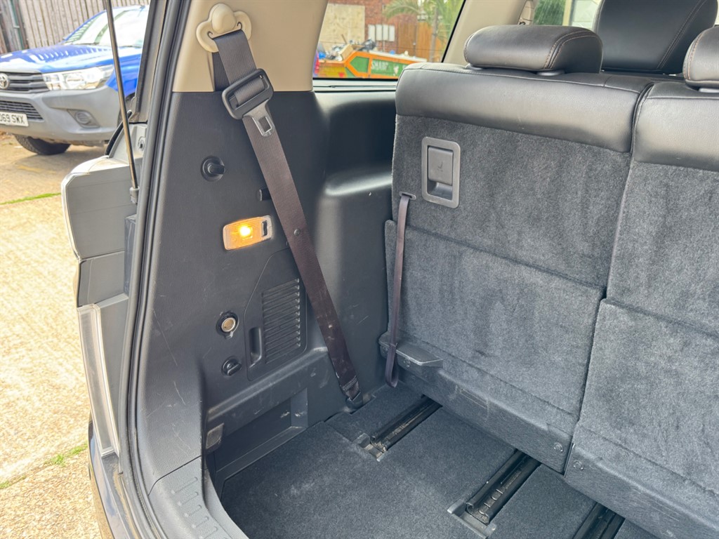 Used Nissan Elgrand 2025 for sale - 76544652: Photo 45