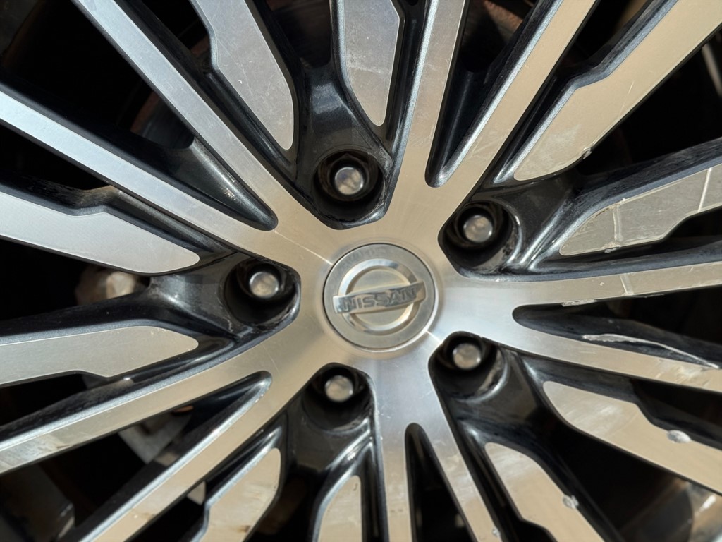 Used Nissan Elgrand 2025 for sale - 76544652: Photo 53