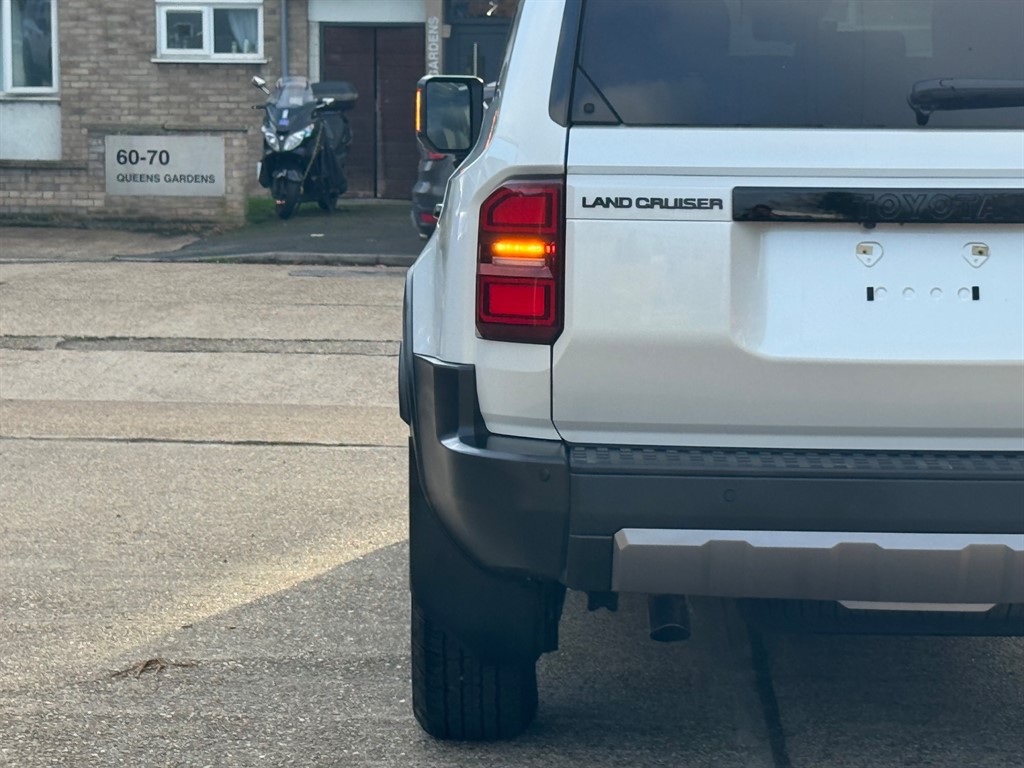 Used Toyota Land Cruiser 2025 for sale - 78144802: Photo 75