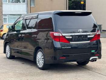 Used Toyota Alphard 2013 for sale - 73665805: Photo