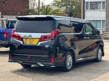 Used Toyota Alphard 2022 for sale - 74482770: Photo