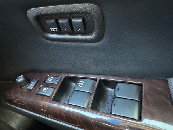 Used Nissan Elgrand 2013 for sale - 76249939: Photo 35