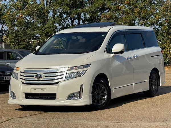 Used Nissan Elgrand 2013 for sale - 76249939: Photo 3