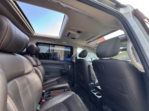 Used Nissan Elgrand 2013 for sale - 76249939: Photo 42
