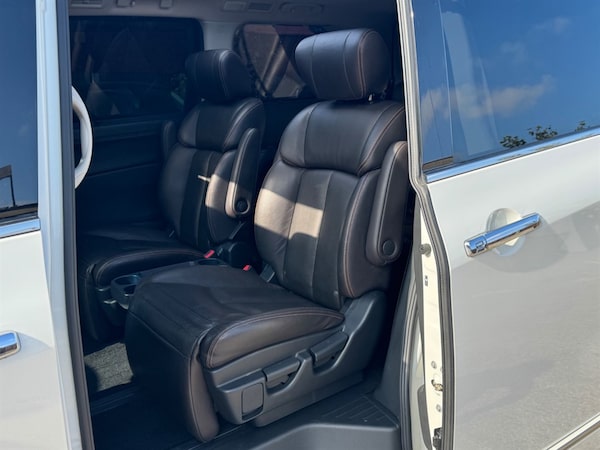 Used Nissan Elgrand 2013 for sale - 76249939: Photo 49