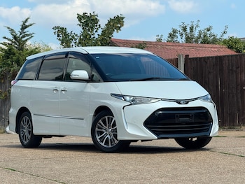 Used Toyota Estima 2019 for sale - 79232269: Photo