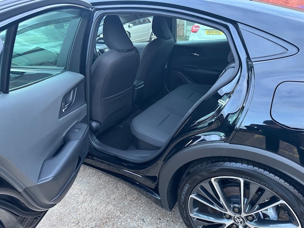 Used Toyota Prius 2023 for sale - 75572497: Photo 15