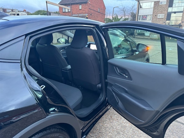 Used Toyota Prius 2023 for sale - 75572497: Photo 18