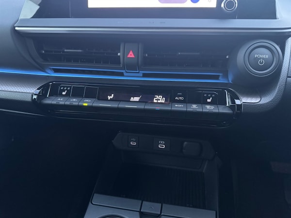 Used Toyota Prius 2023 for sale - 75572497: Photo 39