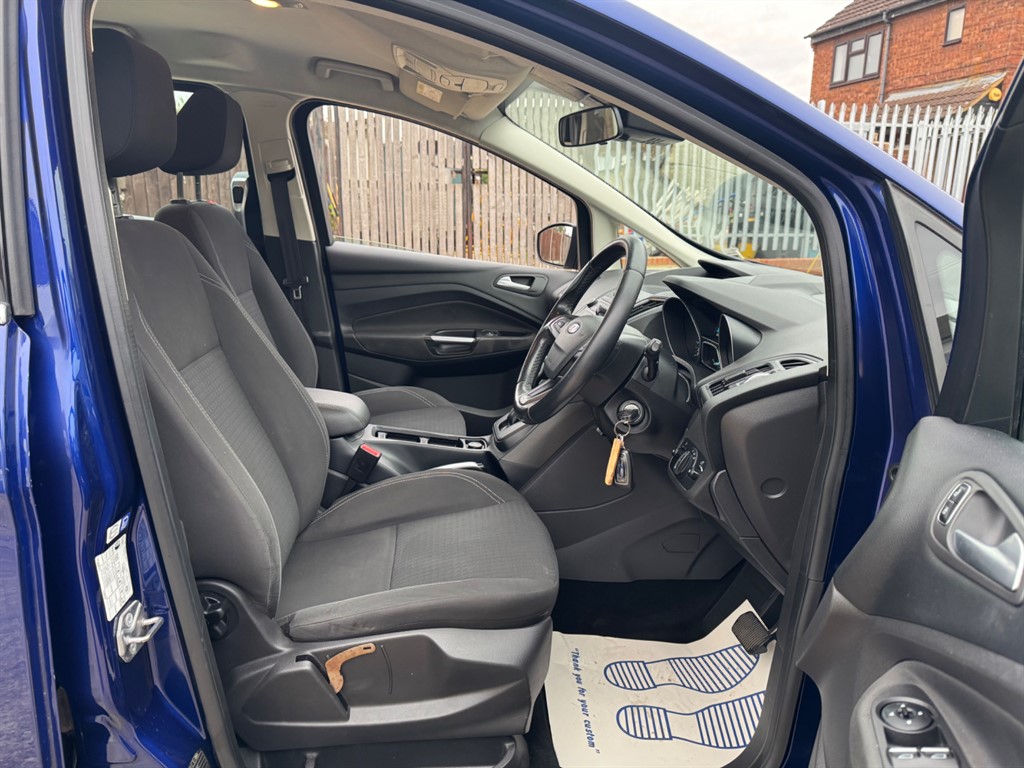 Used Ford Grand C-Max 2016 for sale - 76384670: Photo 10